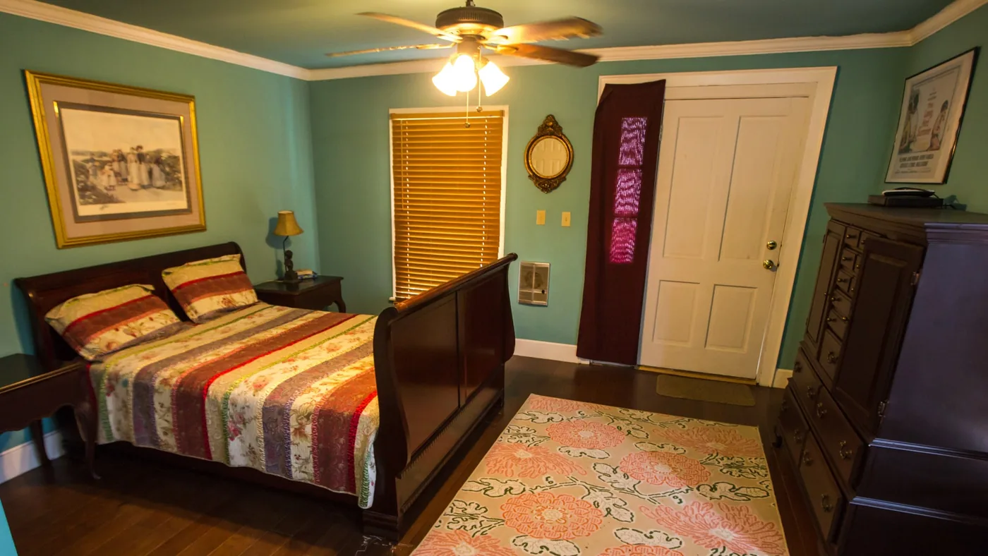 ORWO Studios Hotel room